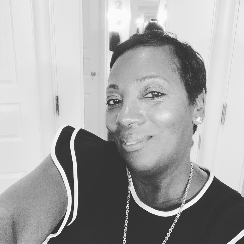 Meet your Posher, Nessa